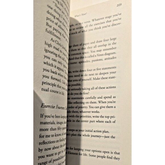 Finding Your Element by Ken Robinson, Lou Aronica- Like New, Personal Growth - Picture 4 of 9